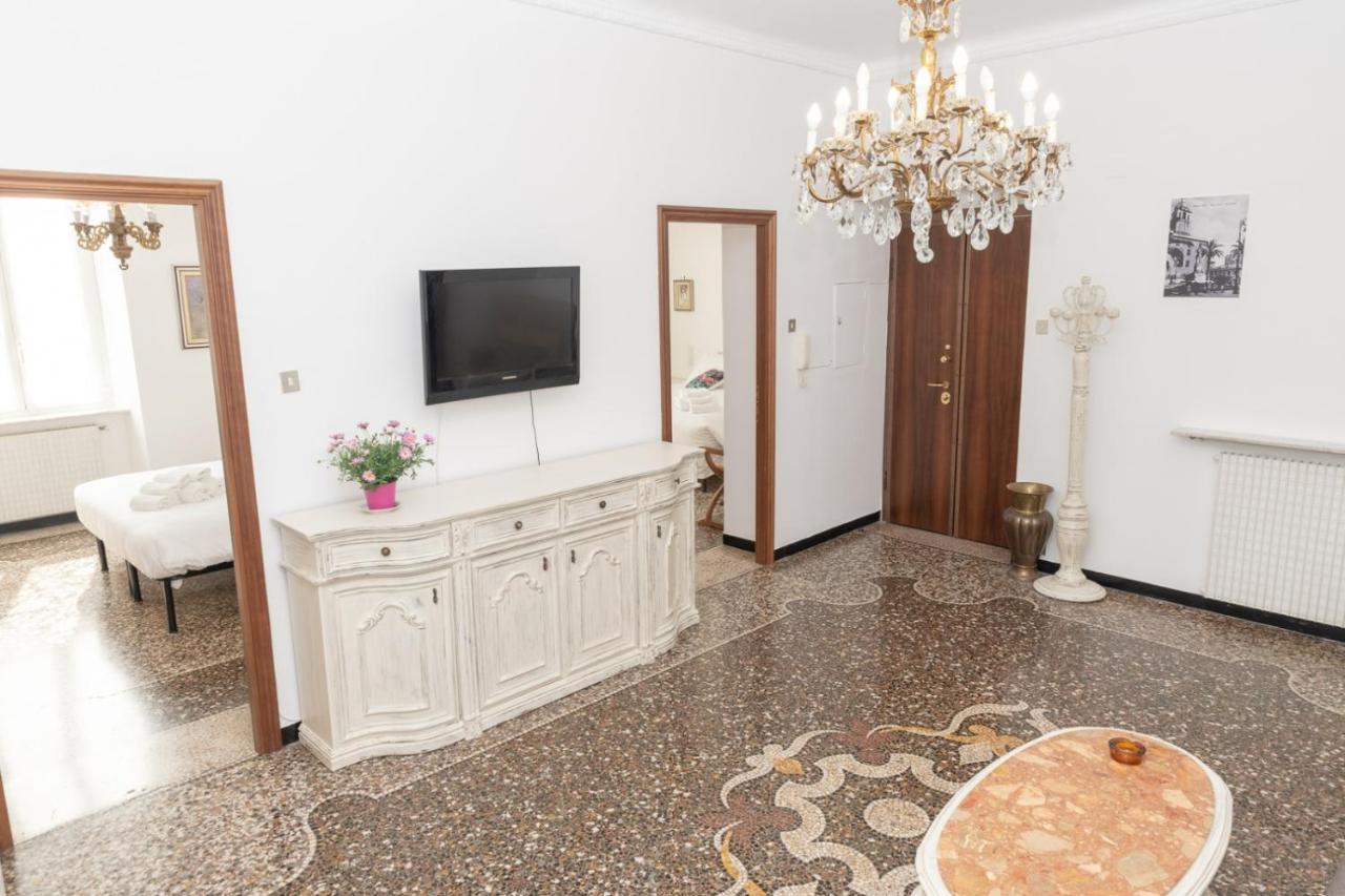Living Sestri Airport Apartman Genova Kültér fotó